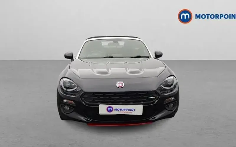 Used Fiat 124 Spider Lusso Plus 140 HP (102 kW) 2017 Black Cabriolet