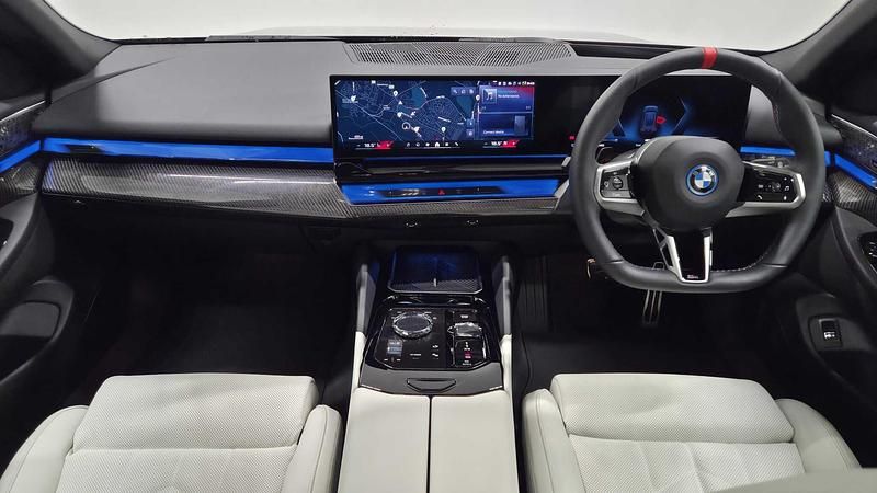 Used BMW i5 Comfort Edition 442 kW (601 HP) 2025 Black Estate