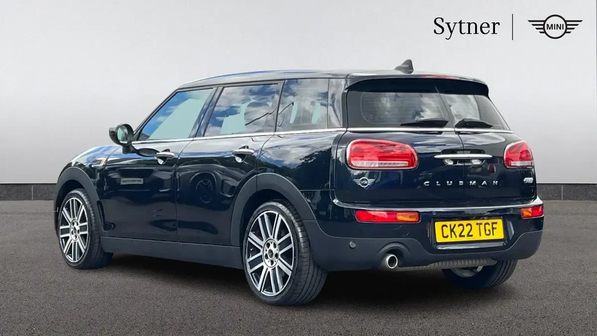 Used Mini Cooper Clubman Exclusive 134 HP (98 kW) 2022 Black Estate
