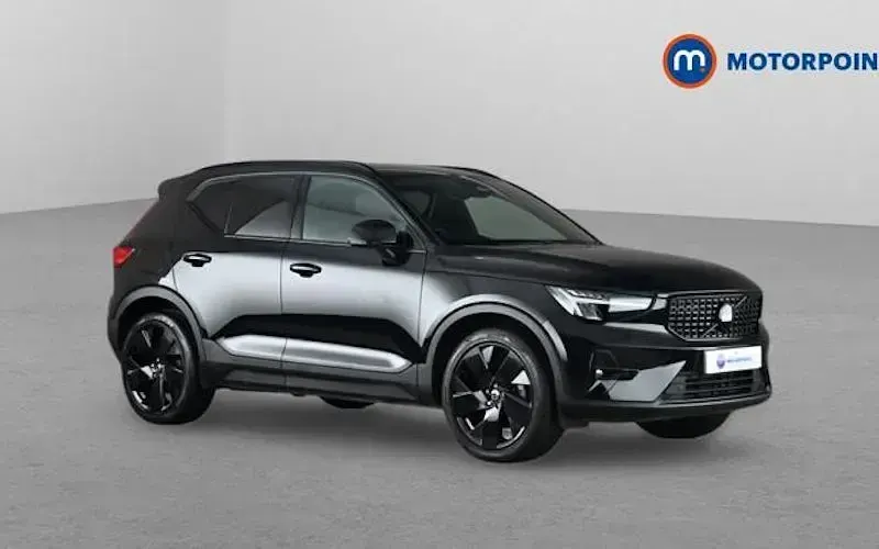 Used Volvo XC40 Plus 197 HP (144 kW) 2025 SUV