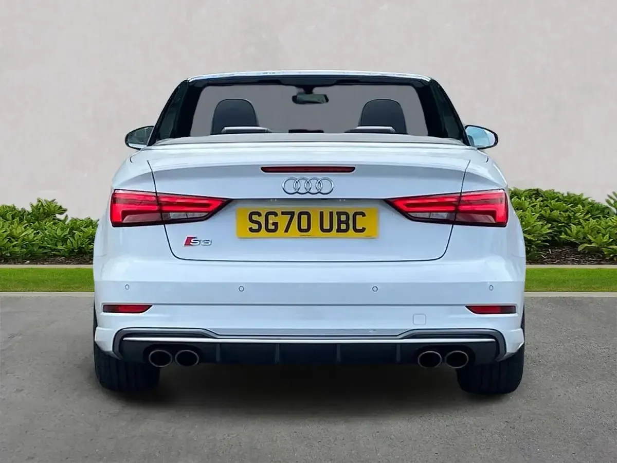 Used Audi Cabriolet Business 300 HP (220 kW) 2021 White Cabriolet