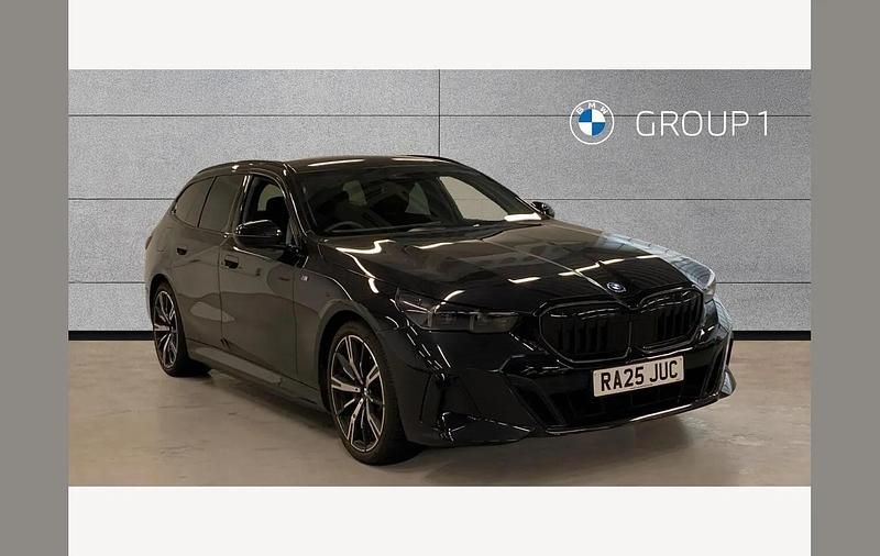 Used BMW 530e M Sport 295 HP (216 kW) 2025 Black Estate