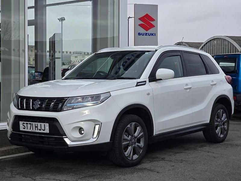 Used Suzuki Vitara SZ-T 129 HP (94 kW) 2021 White SUV