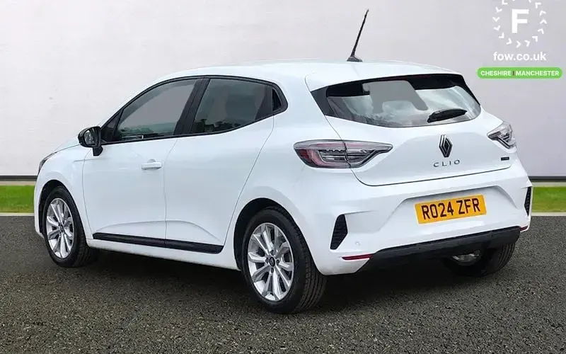 Used Renault Clio Evolution 143 HP (105 kW) 2025 Hatchback