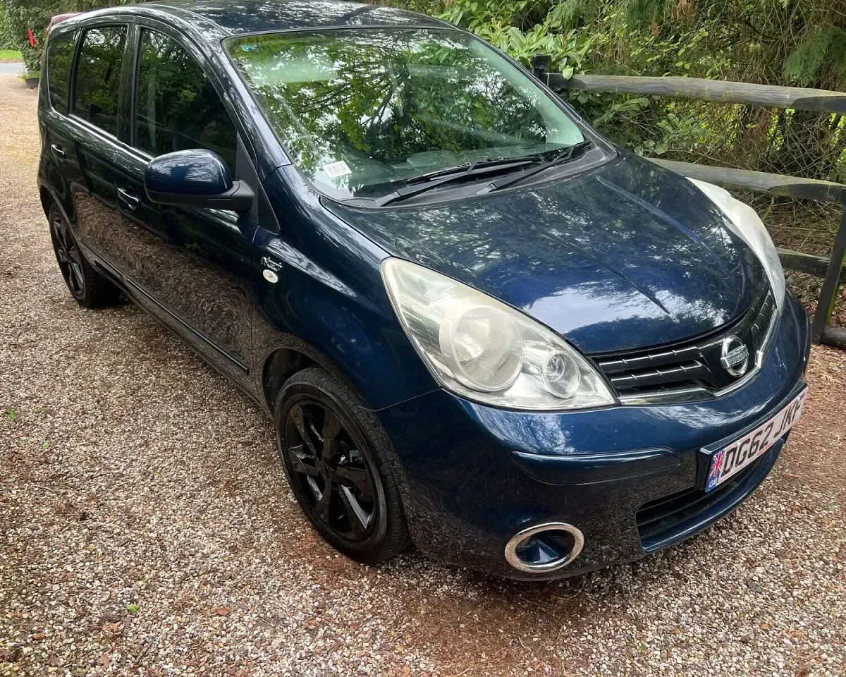 Used Nissan Note N-TEC 110 HP (80 kW) 2012 Blue Hatchback