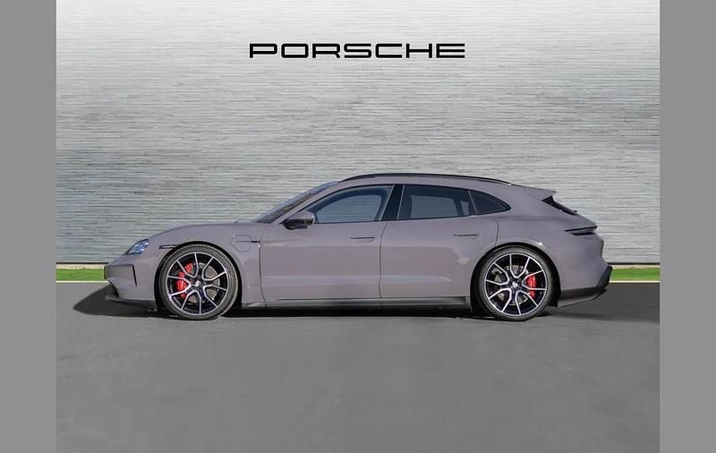 Used Porsche Taycan 339 kW (462 HP) 2025 Other Estate