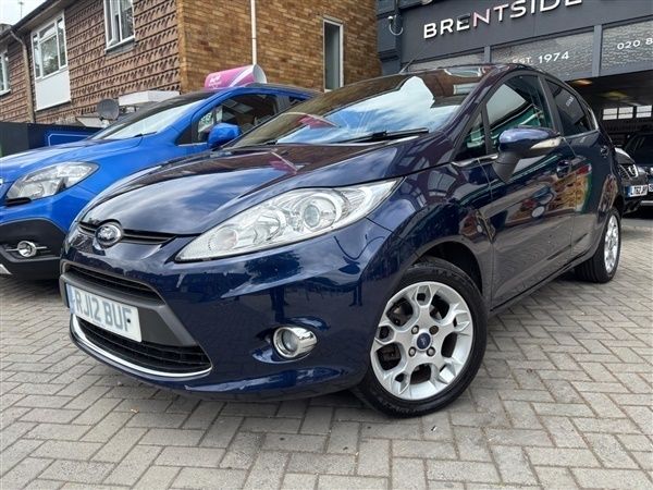 Ink blue Used 2012 Ford Fiesta Zetec Hatchback | £3,395 (Fair price) - Image 1/1