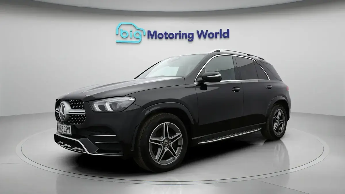 Used Mercedes GLE300 AMG line 241 HP (177 kW) 2019 Black SUV