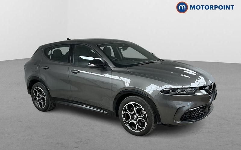 Grey Used 2024 Alfa Romeo Tonale Sprint SUV | £23,799 (Good price) - Image 1/4