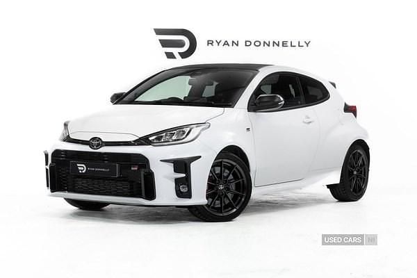 Used Toyota Yaris 2021 White Hatchback