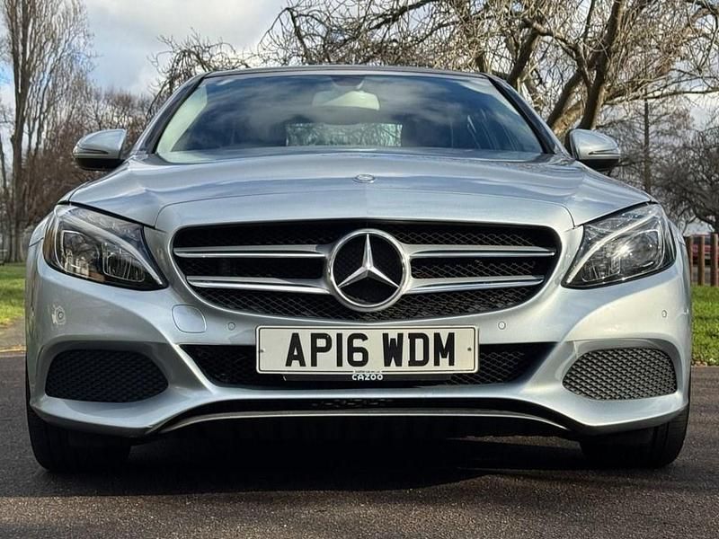 Used Mercedes C220 Premium 170 HP (125 kW) 2016 Silver Sedan