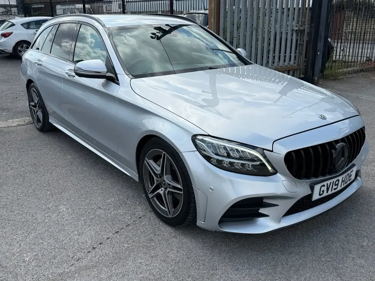 Used Mercedes C220 AMG line 2019 Silver Estate