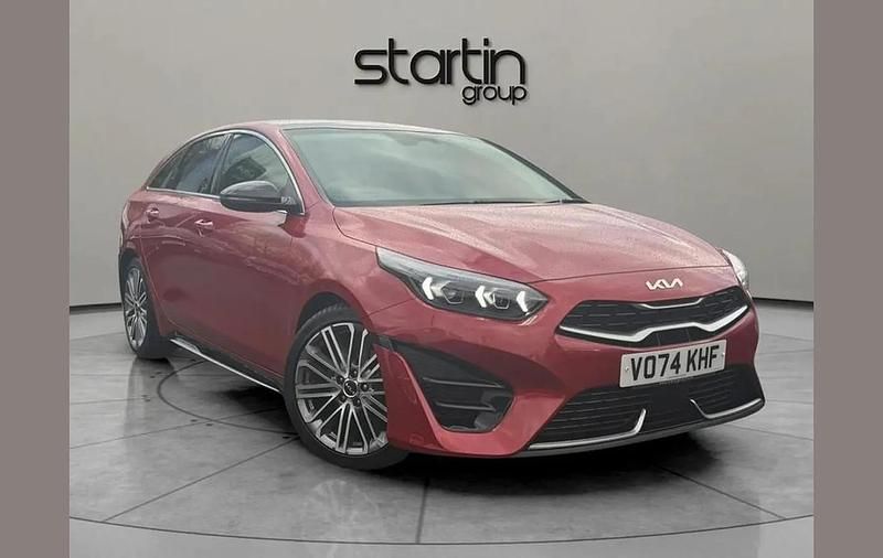 Used Kia ProCeed GT-Line S 138 HP (101 kW) 2024 Red Estate