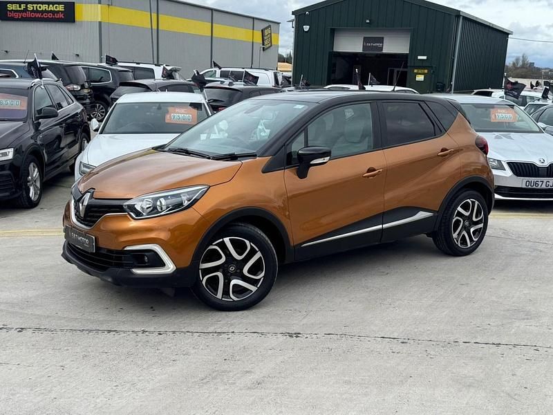 Used Renault Captur Iconic 90 HP (66 kW) 2018 Bronze SUV