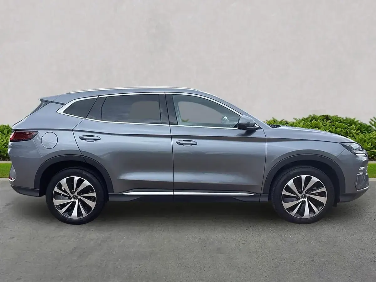 Used BYD Seal U Comfort 324 HP (238 kW) 2025 Grey SUV
