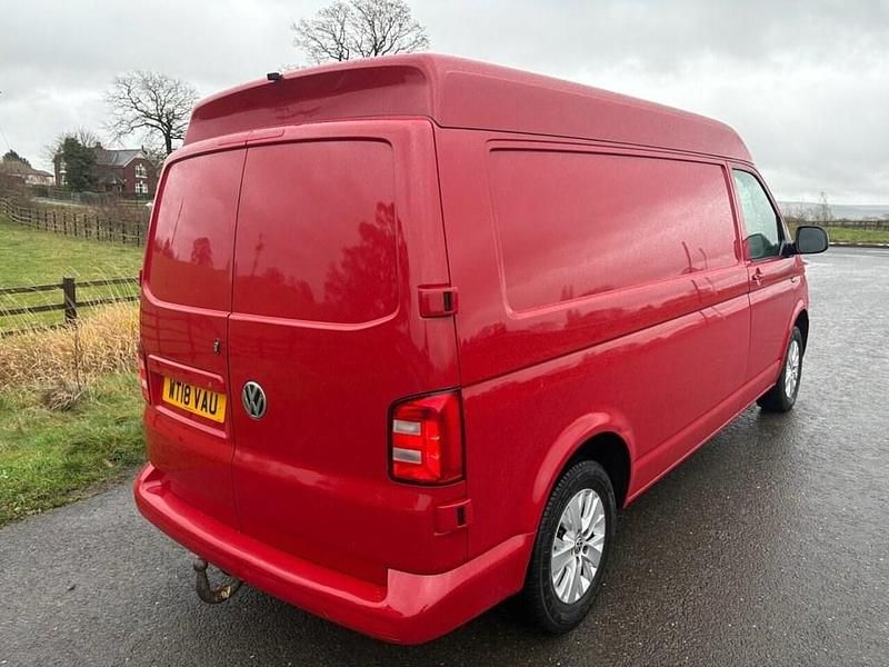 Used VW T6 Highline 2018 Red Van