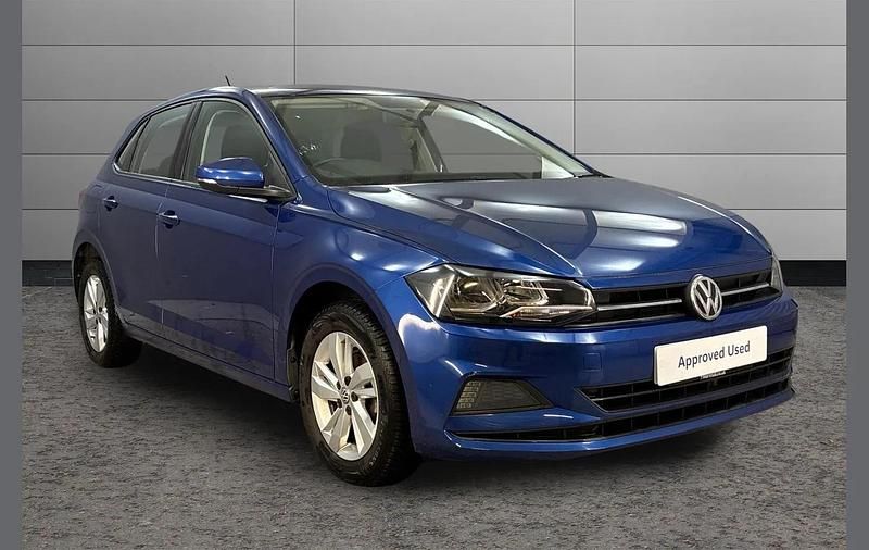 Used VW Polo SE 95 HP (69 kW) 2018 Blue Hatchback