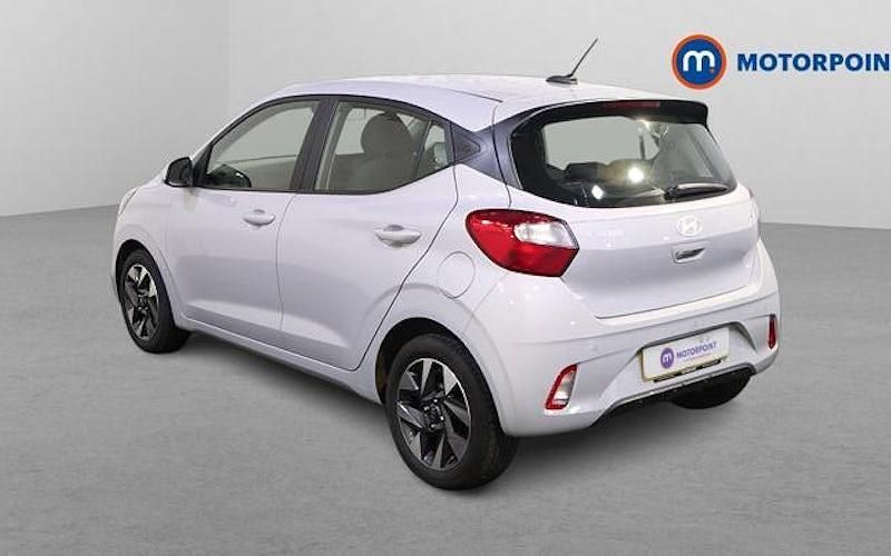 Used Hyundai i10 Advanced 63 HP (46 kW) 2025 Grey Hatchback