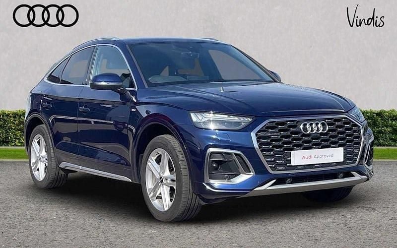 Used 2025 Audi Q5 Sportback S-Line SUV | £29,799 (Super price) - Image 1/4