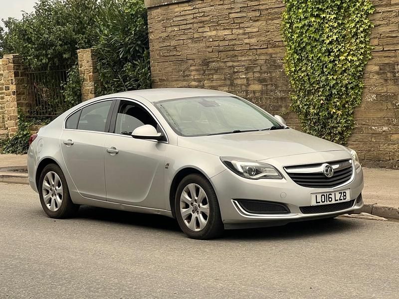 Used Vauxhall Insignia 2016 Silver Hatchback