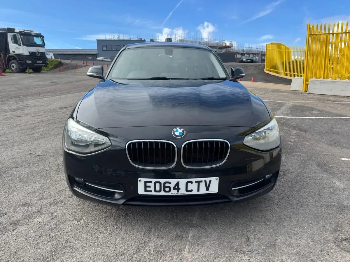 Used BMW 116 Sport Line 2014 Black Hatchback