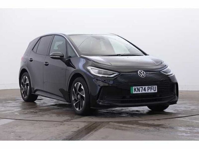 Black Used 2024 VW ID.3 Pro Hatchback | £23,942 (Fair price) - Image 1/4