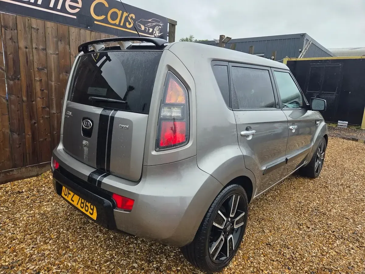 Used Kia Soul 126 HP (92 kW) 2010 Silver SUV