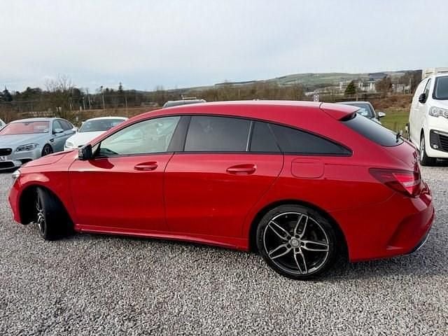 Used Mercedes CLA220 Shooting Brake AMG line 177 HP (130 kW) 2016 Red Estate