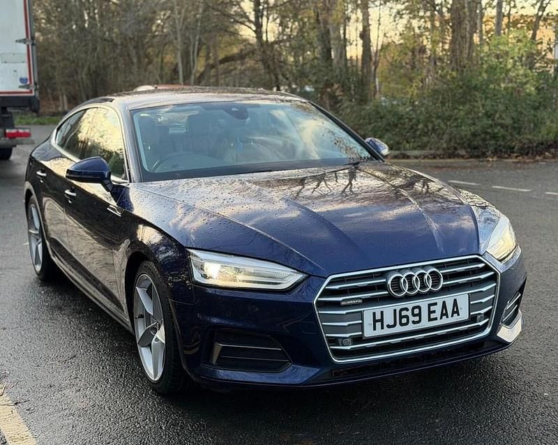 Used Audi A5 Sportback Sport 190 HP (139 kW) 2019 Blue Hatchback