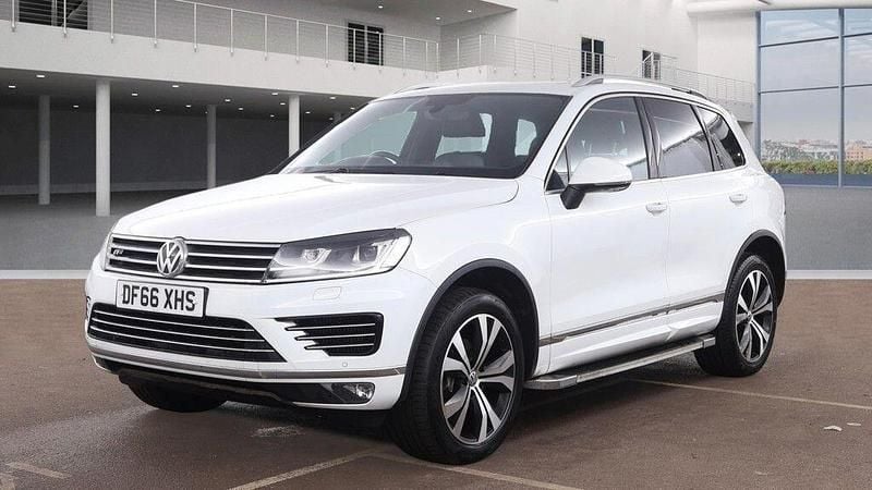 Used VW Touareg R-line 2016 White SUV