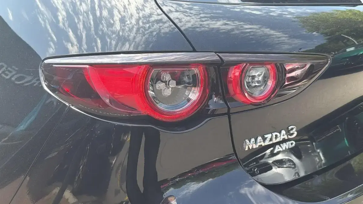 Used Mazda 3 Inclusive 178 HP (130 kW) 2021 Black Hatchback