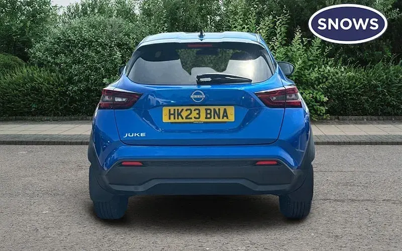 Used Nissan Juke N-Connecta 114 HP (83 kW) 2023 Blue SUV