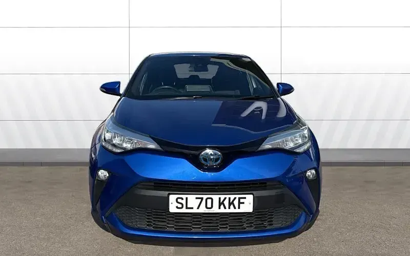 Used Toyota C-HR 122 HP (89 kW) 2023 SUV