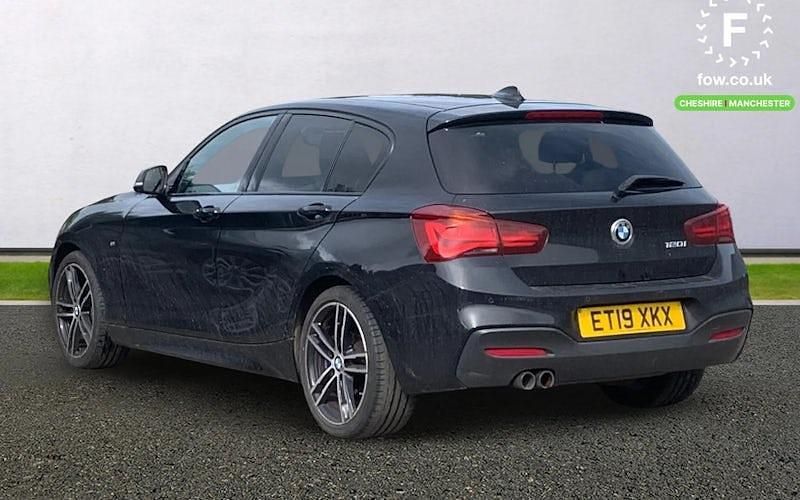 Used BMW 120 Efficient Dynamics 184 HP (135 kW) 2019 Black Hatchback