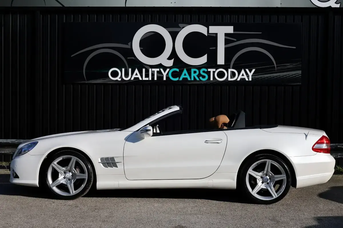 Used Mercedes SL350 2011 White Cabriolet