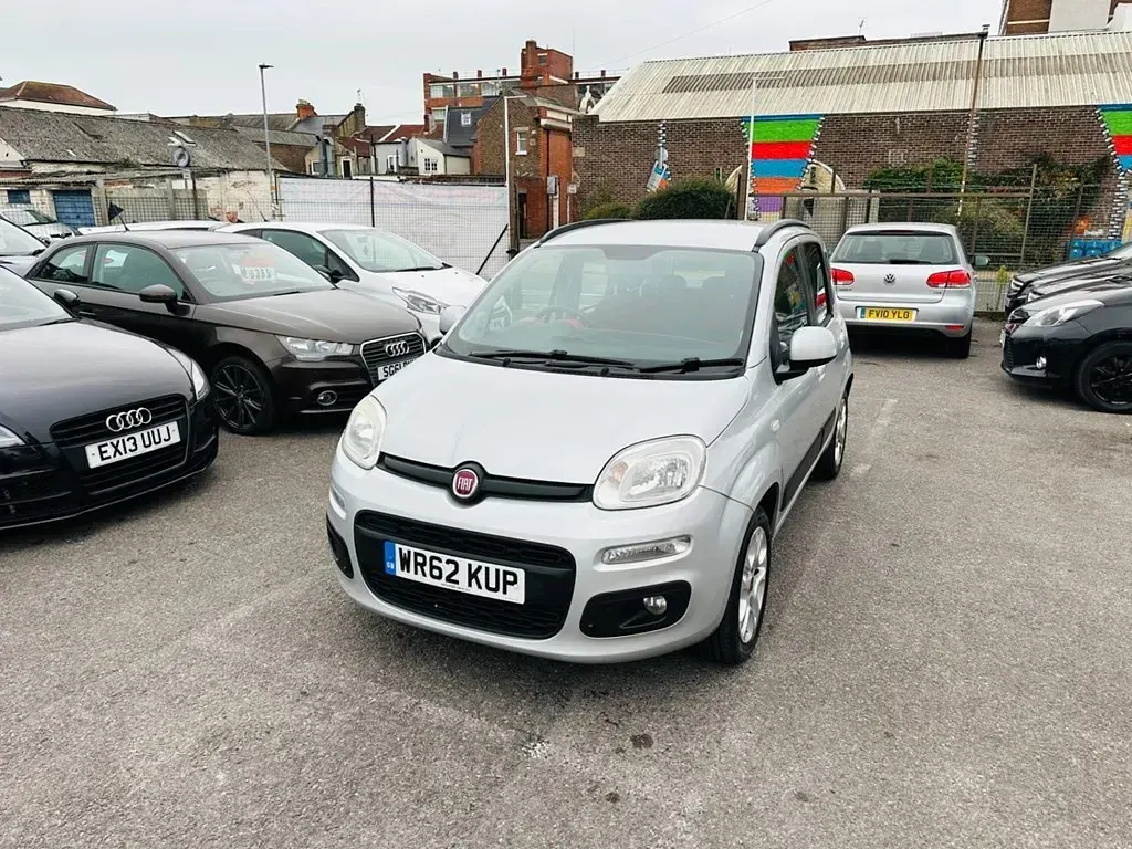 Used Fiat Panda Lounge 69 HP (50 kW) 2012 Silver Hatchback