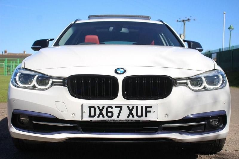 Used BMW 318 Sport Line 2017 White Estate