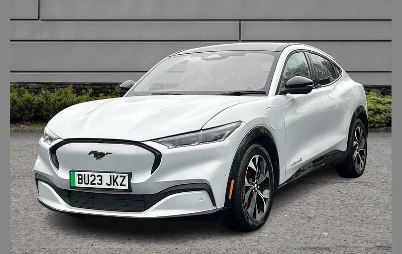 Used Ford Mustang Mach-E Extended Range 253 kW (345 HP) 2023 White SUV