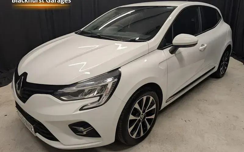 Used Renault Clio Iconic 75 HP (55 kW) 2020 Hatchback