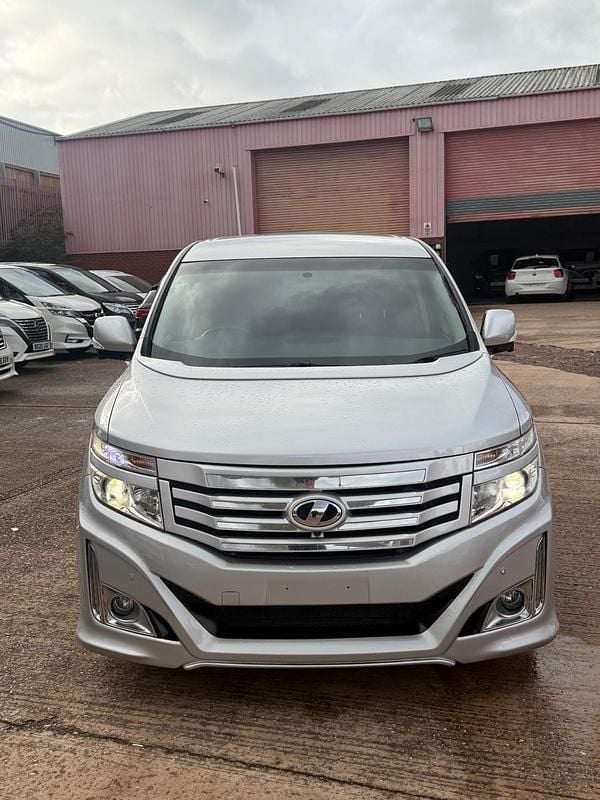 Silver Used 2012 Nissan Elgrand MPV | £8,650 (Super price) - Image 1/4