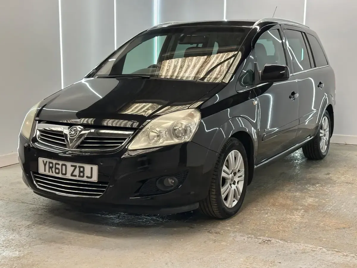 Used Vauxhall Zafira Elite 120 HP (88 kW) 2010 Black MPV
