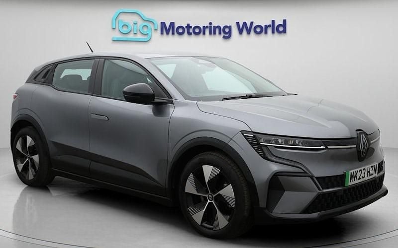 Used Renault Megane E-Tech Equilibre 161 kW (220 HP) 2023 Grey Hatchback