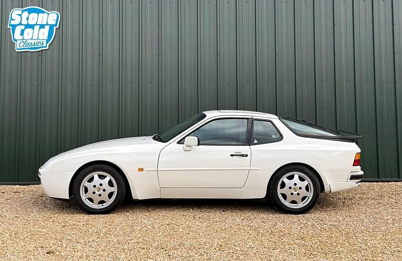 Used Porsche 944 S2 1991 White Coupe