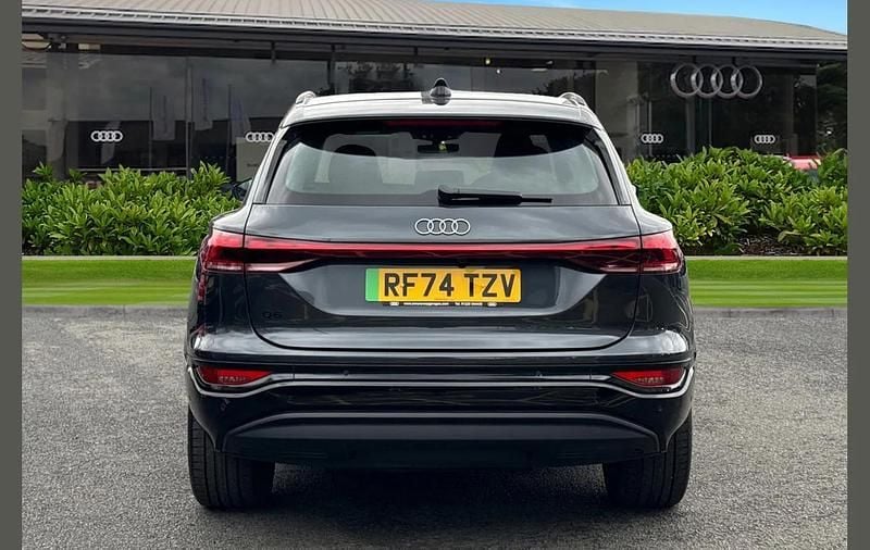 Used Audi Q6 e-tron Sport 225 kW (306 HP) 2024 Grey SUV