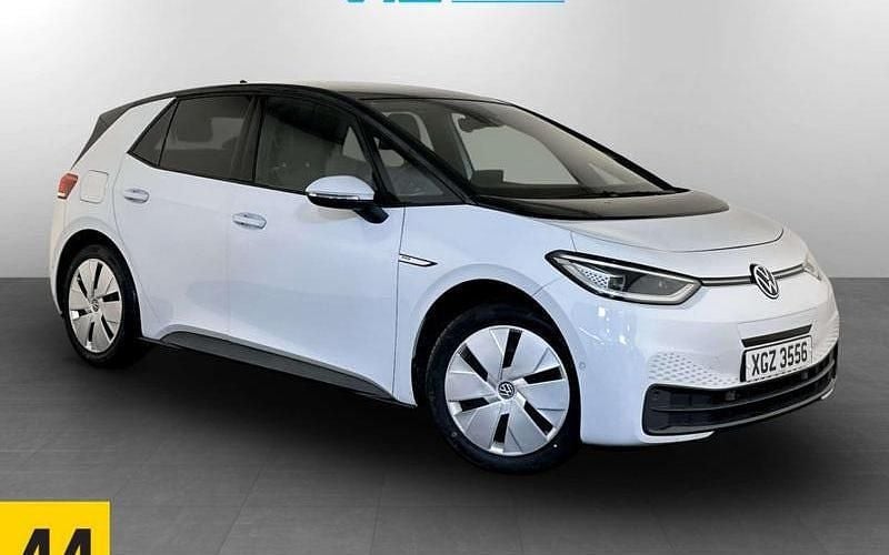 Used VW ID.3 Pro 106 kW (145 HP) 2022 White Hatchback