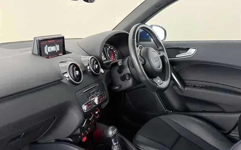 Used Audi A1 Sportback S-Line 125 HP (91 kW) 2017 Hatchback
