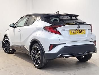 Used Toyota C-HR Sport 122 HP (89 kW) 2023 White SUV