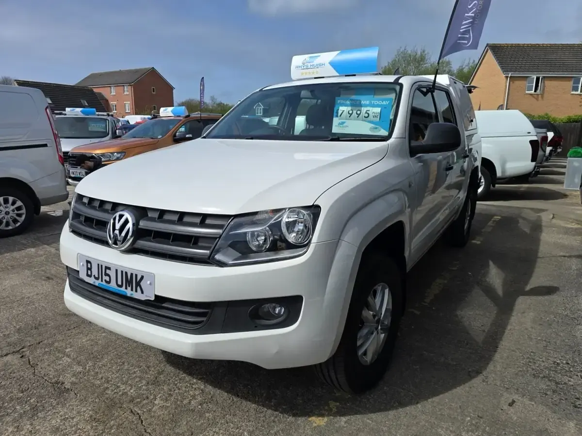 Begagnad VW Amarok Startline 2015 Vit Pickup