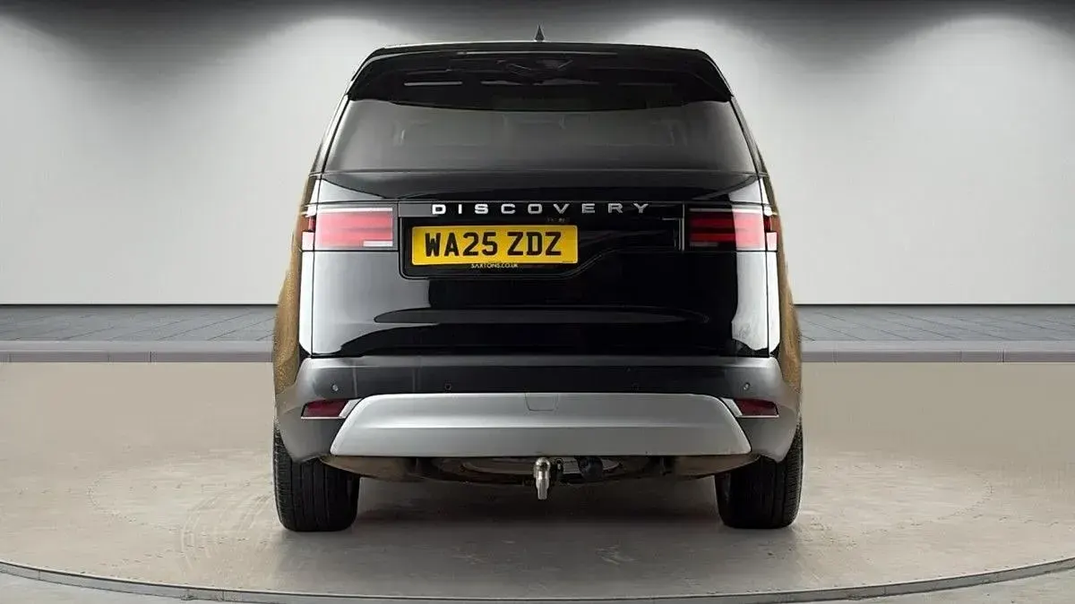 Usado Land Rover Discovery 5 S 350 CV (257 kW) 2025 Negro SUV