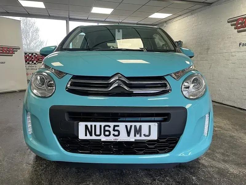 Używany Citroën C1 Feel 68 KM (50 kW) 2015 Niebieski Hatchback